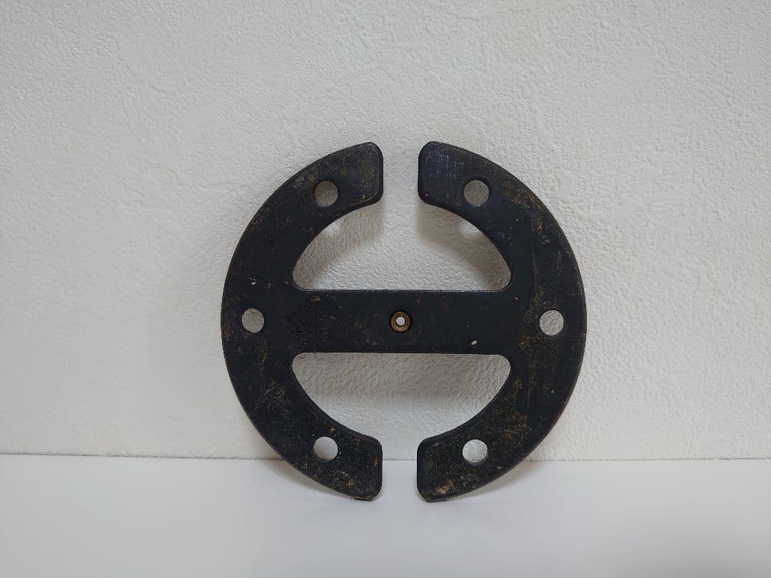 MOMO ステアリング F-1 Concept