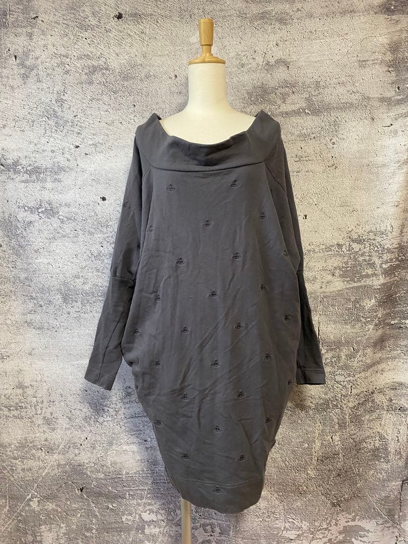 ヴィヴィアンウエストウッドレッドレーベル　刺繍スウェットワンピース