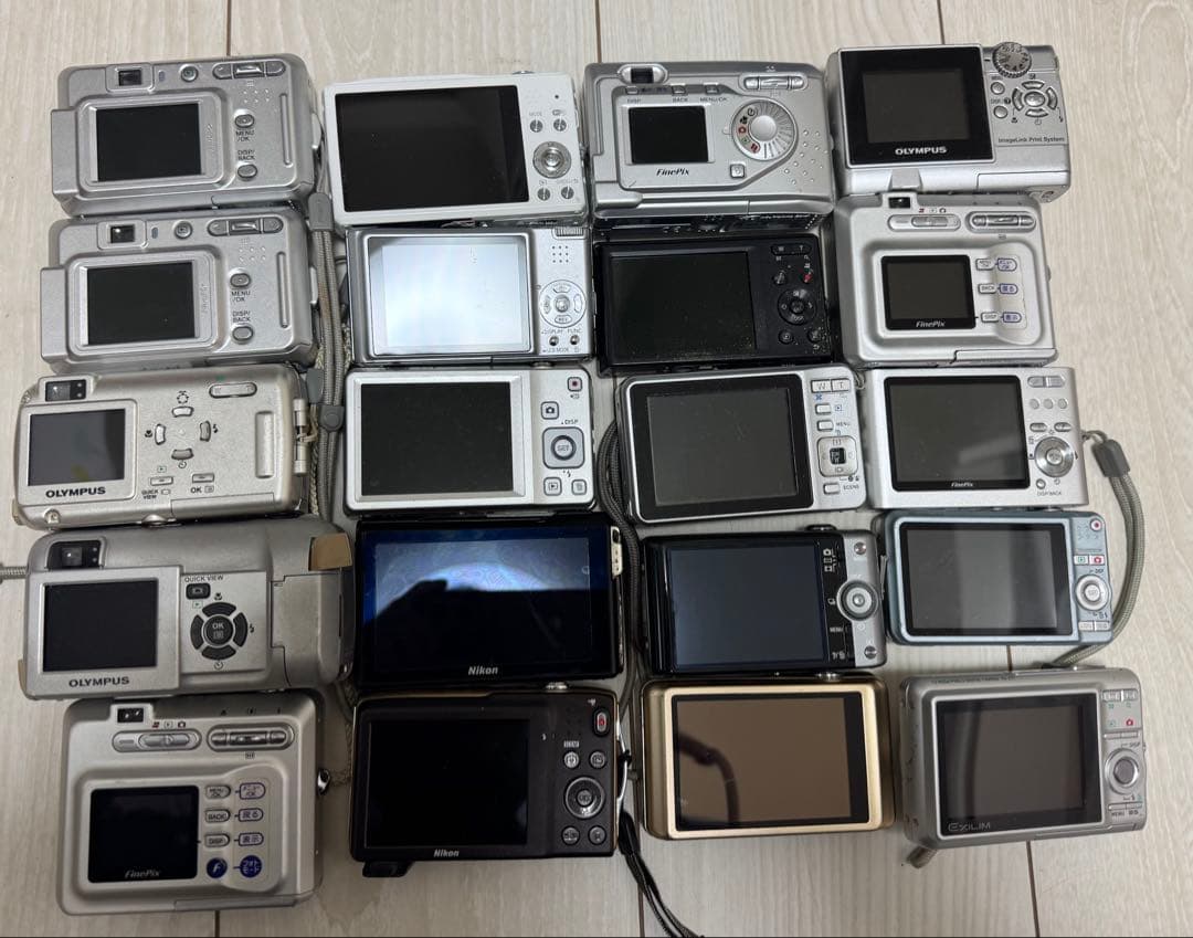 デジタルカメラ　20点セット(未確認) (ジャンク品)