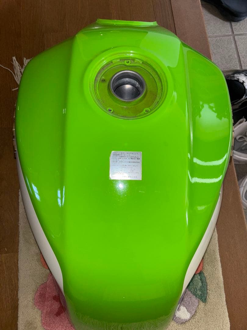 カワサキ　ZRX 1100タンク