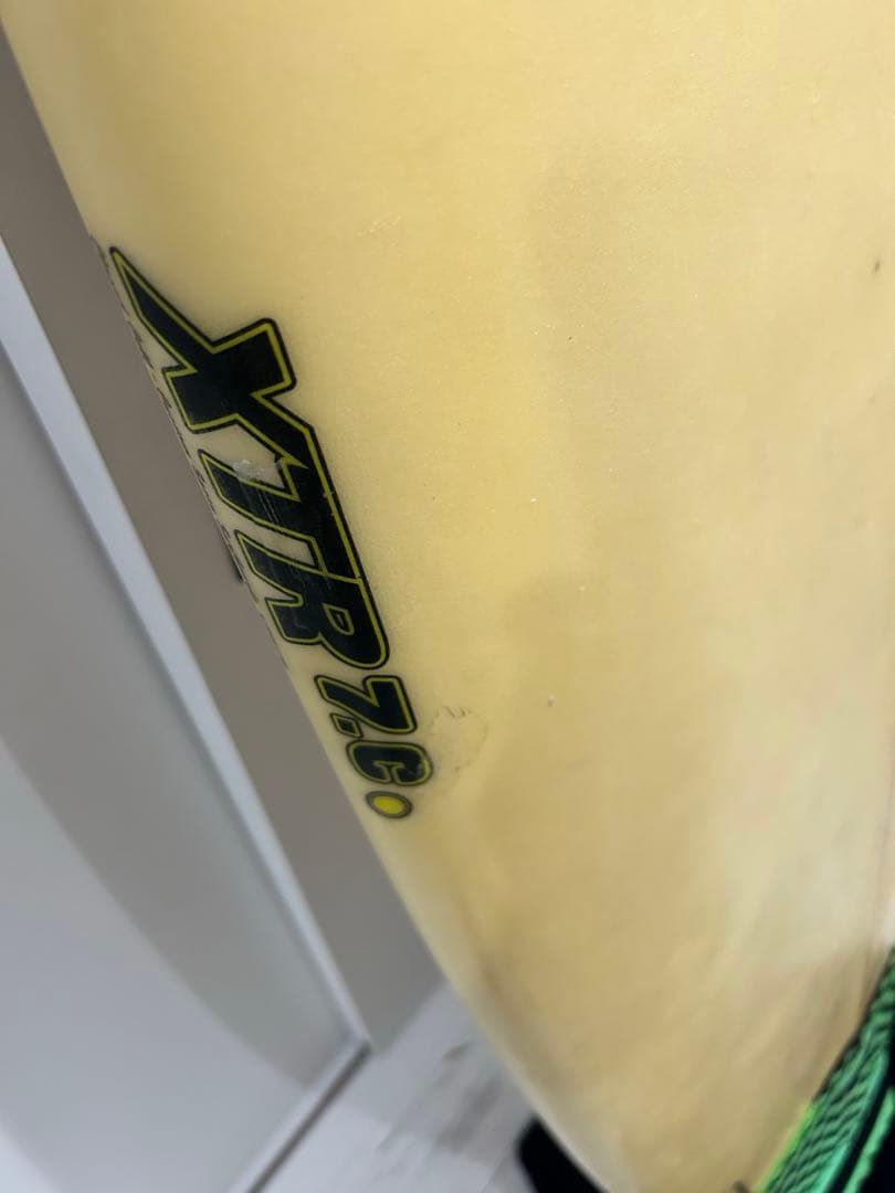 TomoサーフボードエボリューションXTR