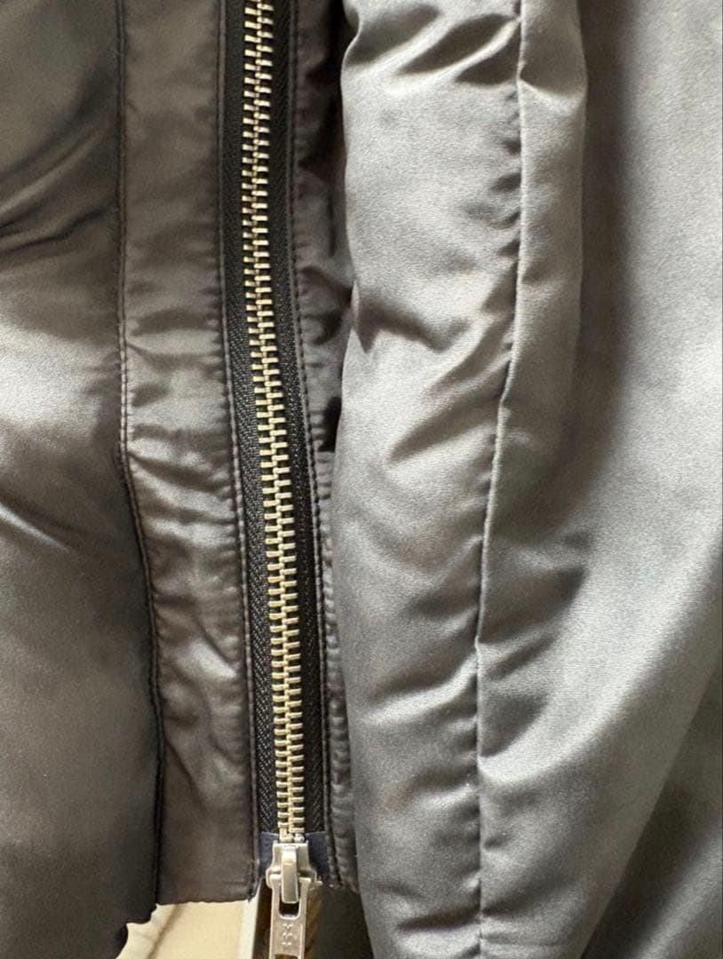 【GRANCY】 プリントショートリアルダウン　ブラック　Sサイズ