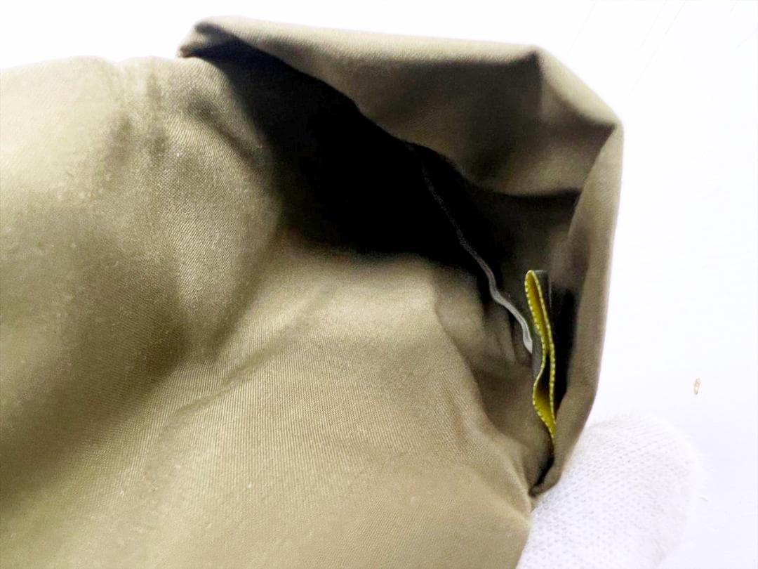 使用感なし　美品　ルイヴィトン　ルイヴィトンカップ2003　キウイ　キーホルダー