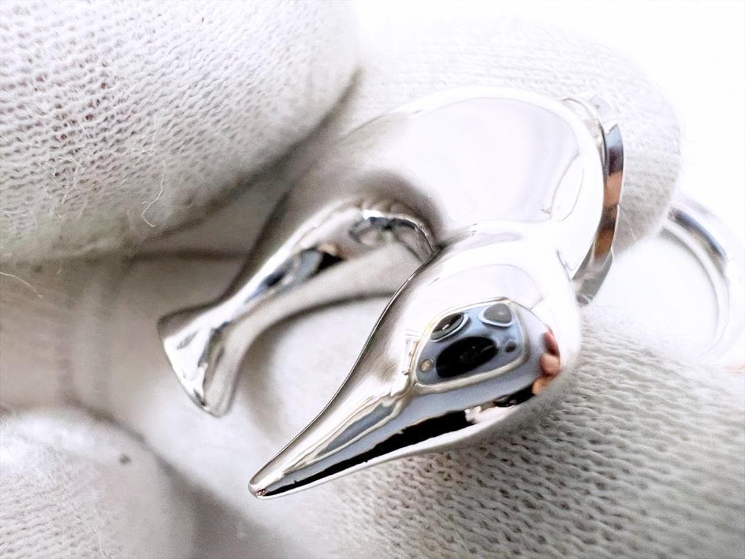 使用感なし　美品　ルイヴィトン　ルイヴィトンカップ2003　キウイ　キーホルダー