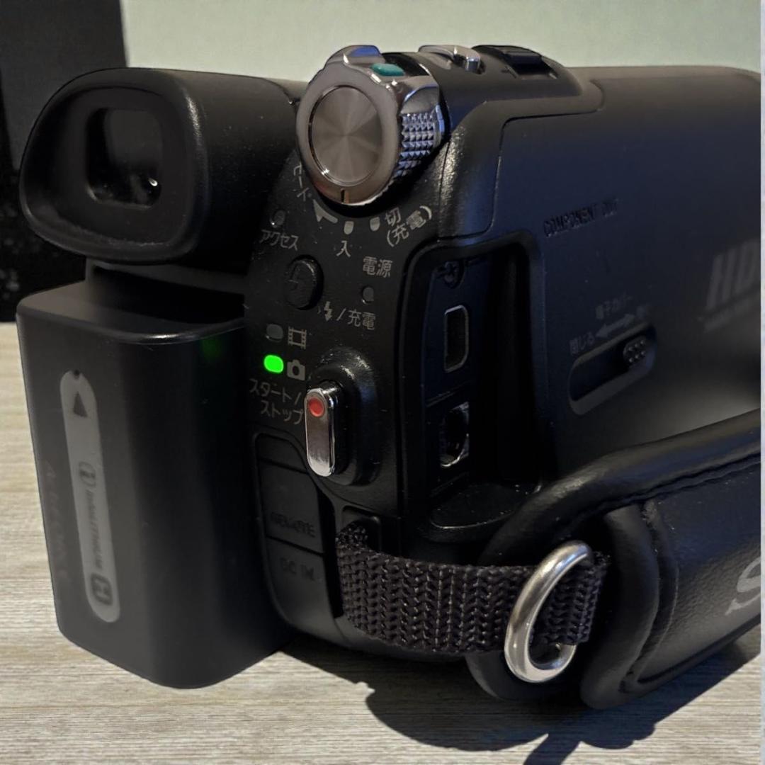 【美品】 SONY ハンディカム HDR-SR8 ブラック