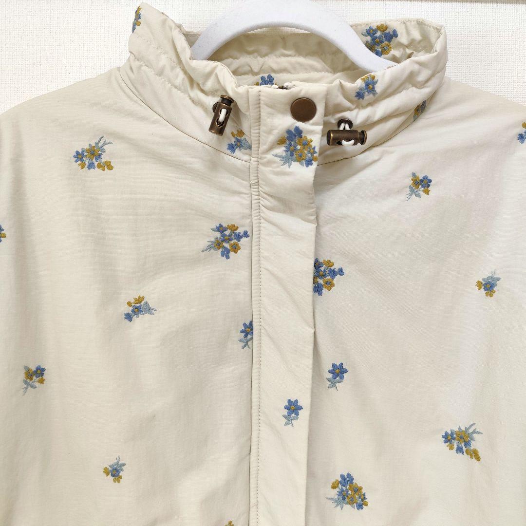 美品　サマンサモスモス　小花総刺繍中綿ジャケット　キナリ　sm2