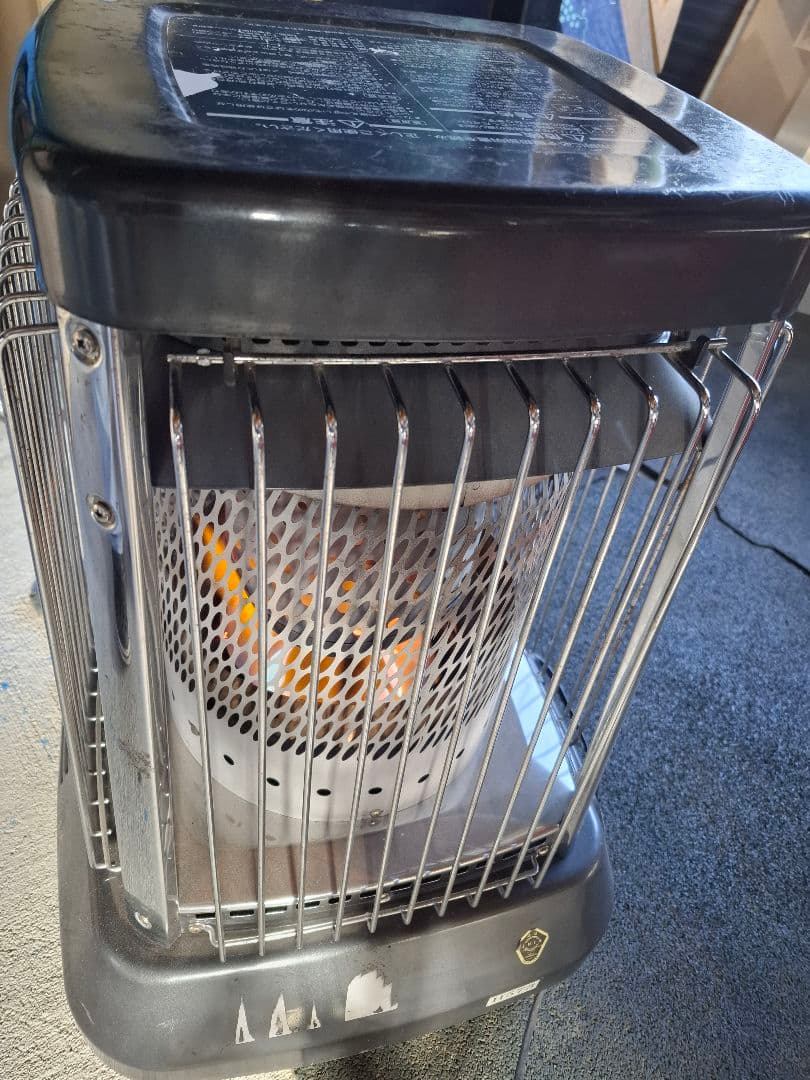 ブルーヒーターDAINICHI FM-182F