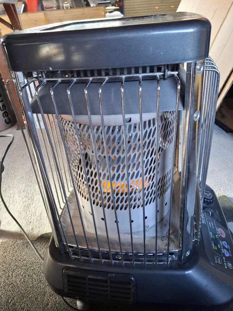 ブルーヒーターDAINICHI FM-182F