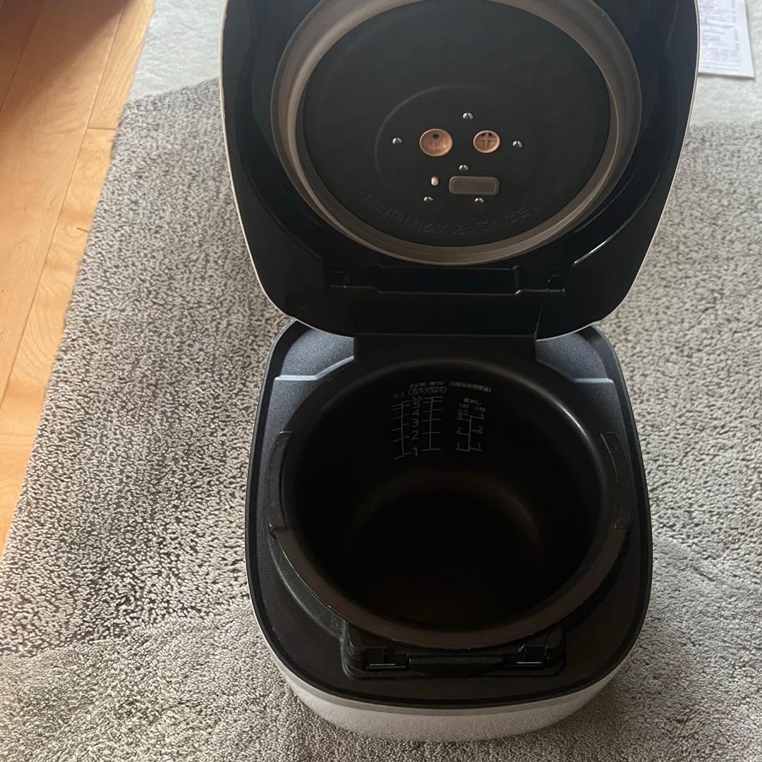 タイガー TIGER 圧力IH炊飯器 JPC-A101 5.5合 ホワイトグレー