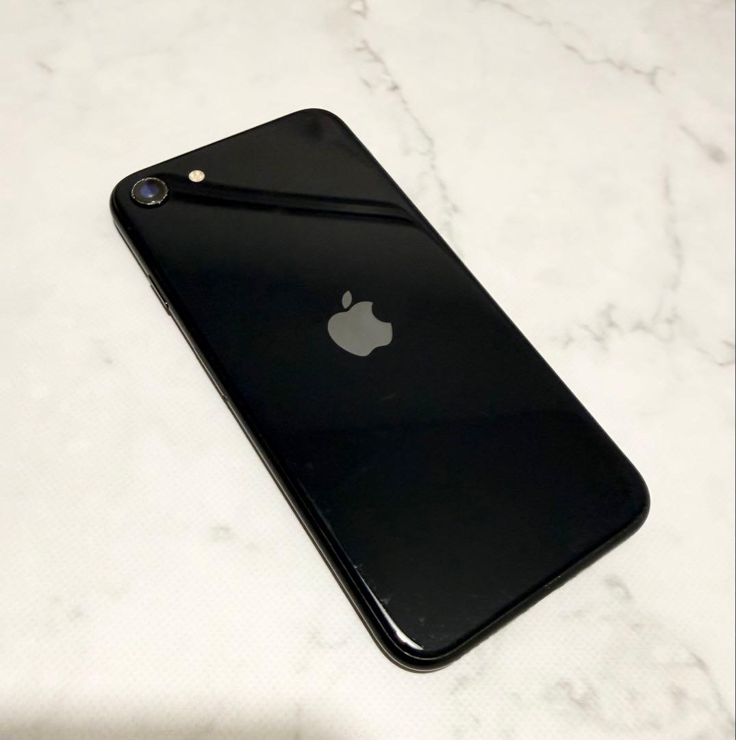 iPhone SE第3世代 64GB ミッドナイト 最大容量84％ SIMフリー