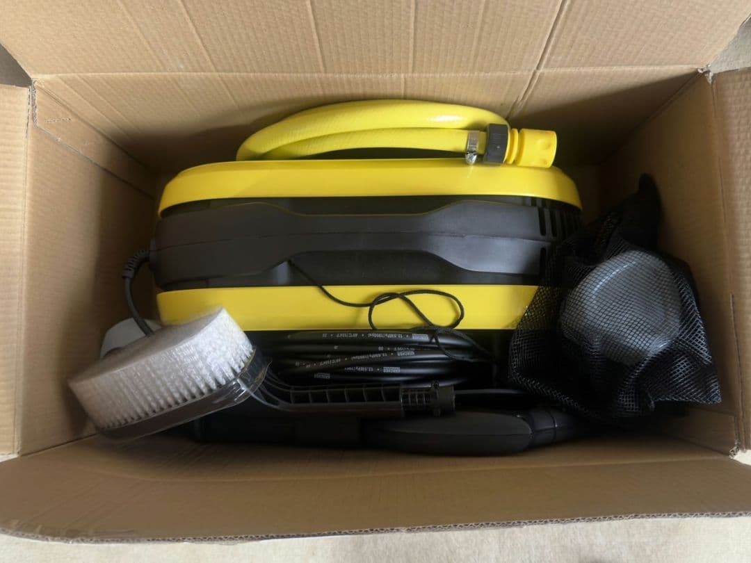 値下げしました!新品未使用 KARCHER 家庭用高圧洗浄機JＴK　洗剤2本付き