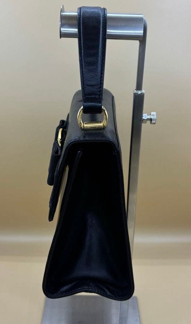 Salvatore Ferragamo ヴァラ リボン レザー ハンドバッグ