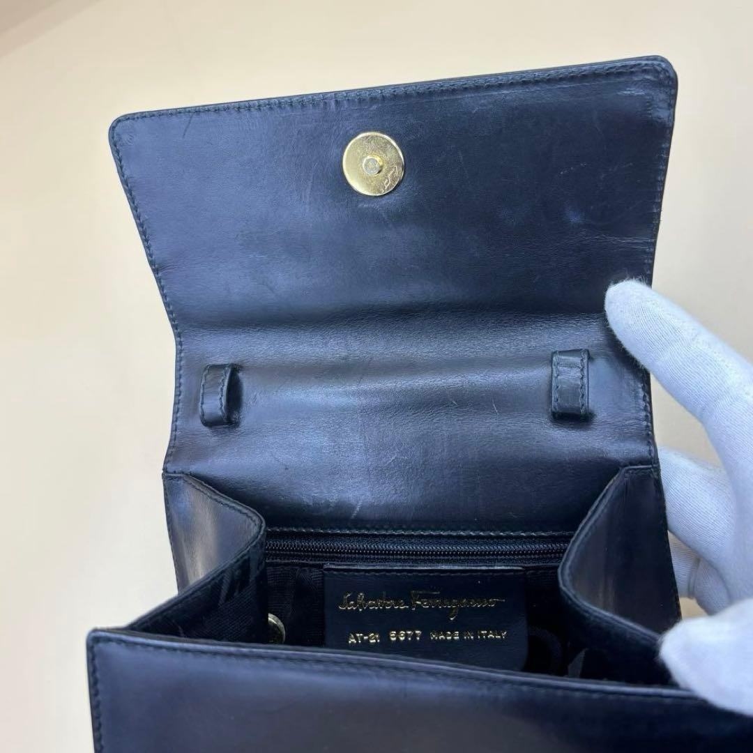 Salvatore Ferragamo ヴァラ リボン レザー ハンドバッグ