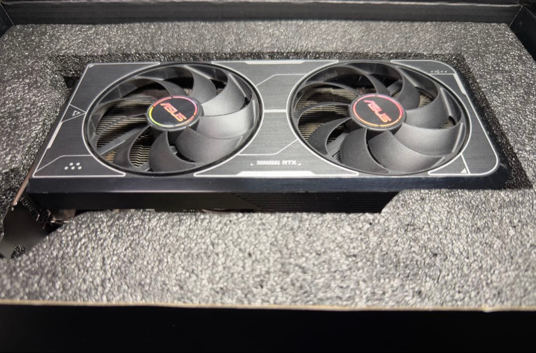ASUS Dual RTX 3060 Ti OC 8GB GDDR6X 【中古】