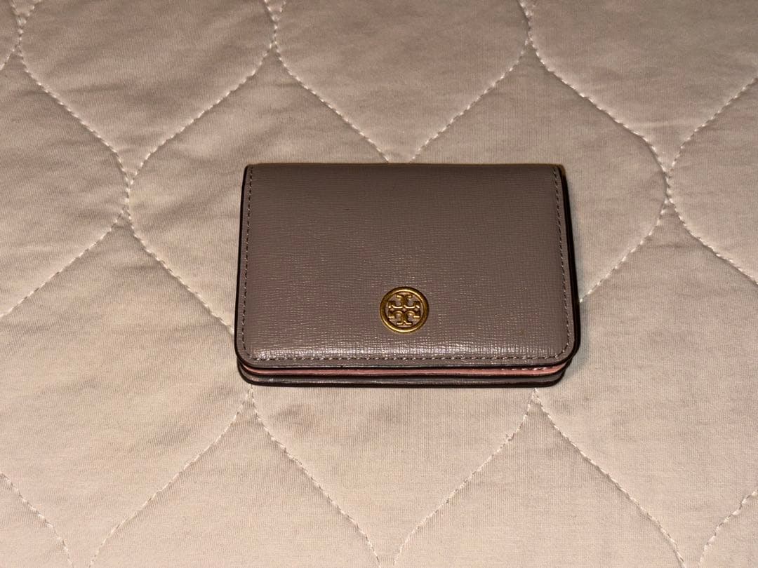 新品 トリーバーチ 名刺入れ