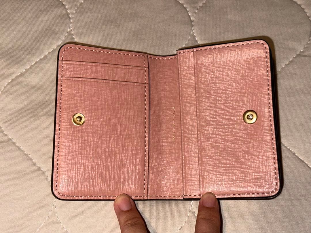 新品 トリーバーチ 名刺入れ