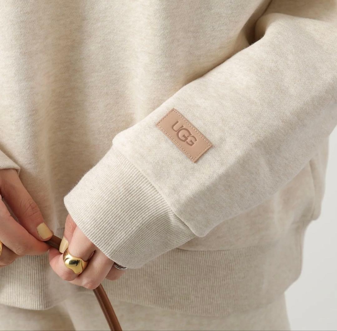 UGG スウェットシャツ Classic Crewneck ライトベージュ