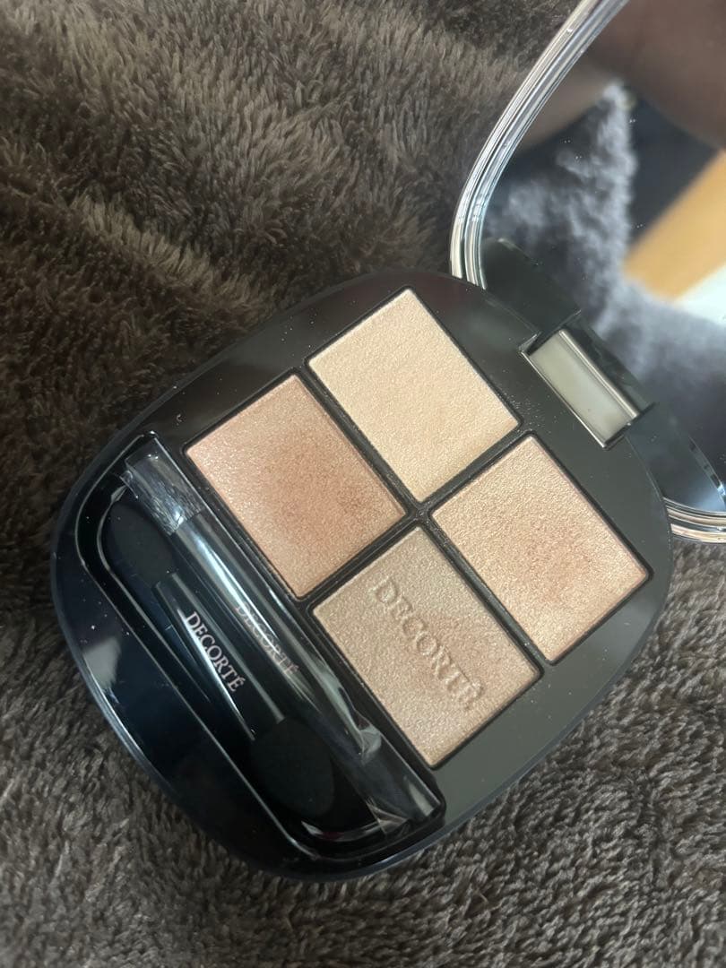 【1/21限定値下げ】コスメデコルテスキンシャドウ デザイニング パレット 09