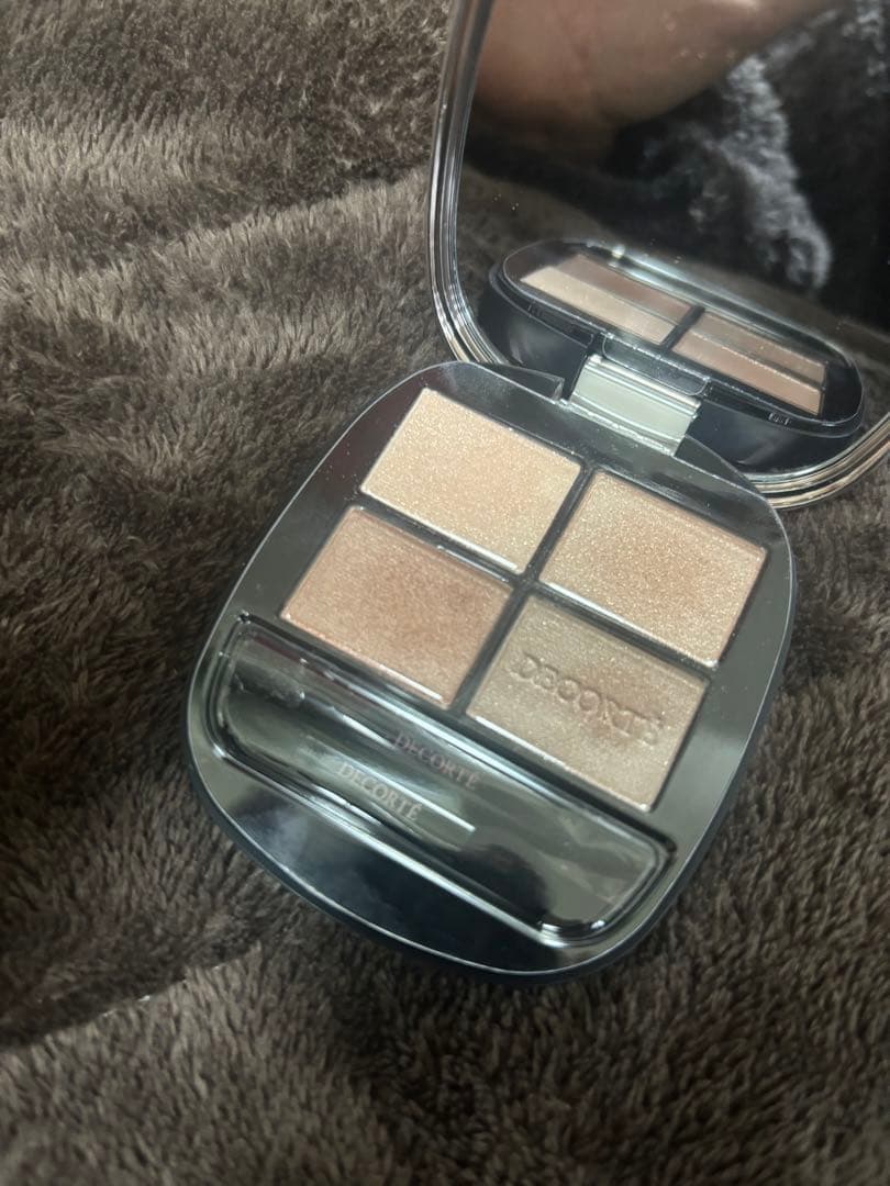 【1/21限定値下げ】コスメデコルテスキンシャドウ デザイニング パレット 09