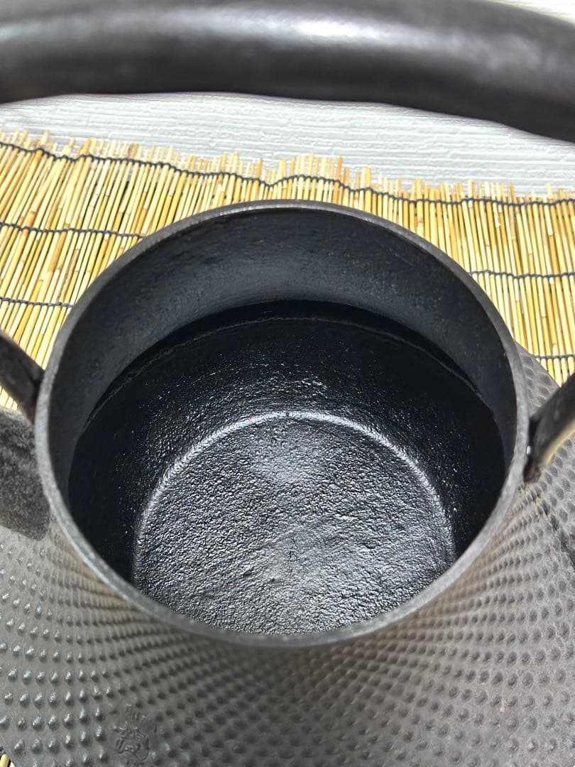 未使用品、タグ付　南部成龍堂鋳　及川光正　斎峰造　３０型　南部鉄瓶　南部鉄器