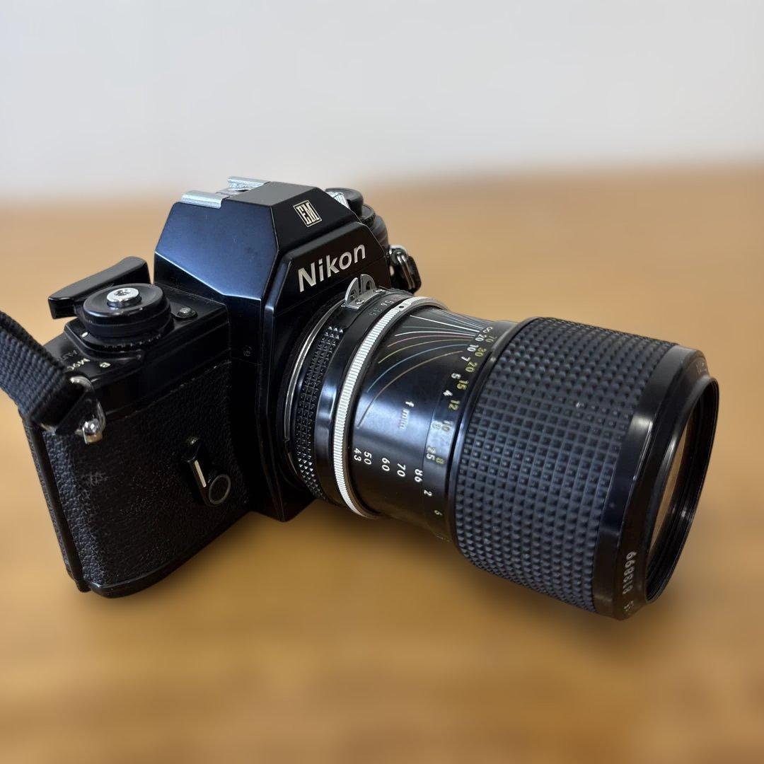 Nikon EM フィルム一眼レフカメラ レンズ付き