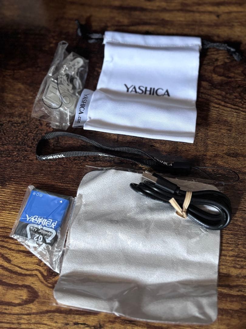 【新品未使用品】 YASHICA ヤシカ DigiMate デジタルカメラ