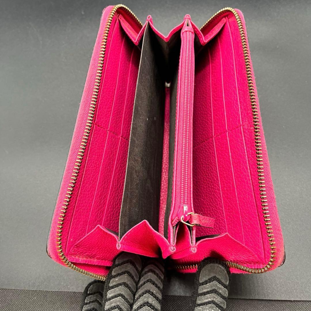 グッチ 長財布 ラウンドファスナー デカロゴ ピンク レザー 496317