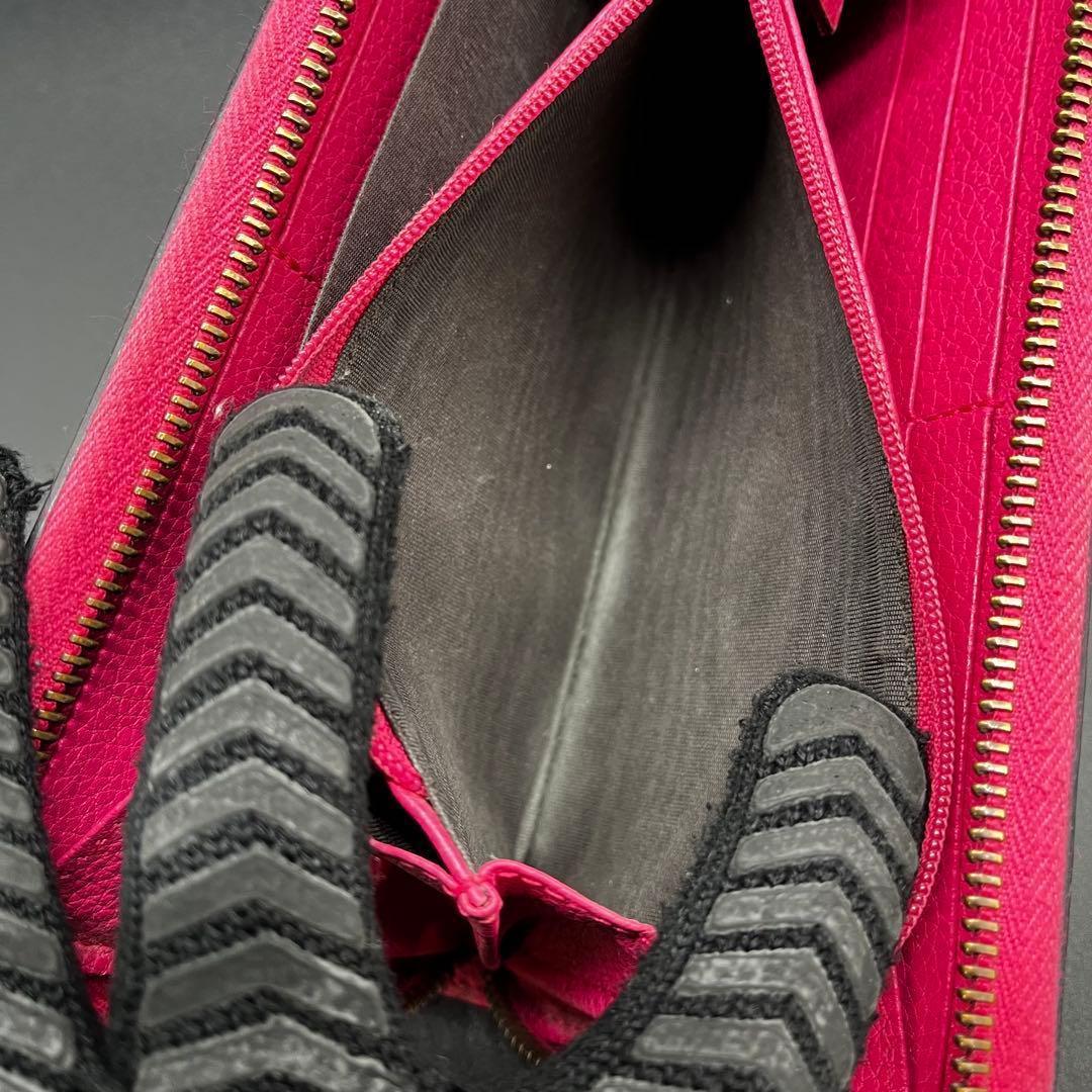 グッチ 長財布 ラウンドファスナー デカロゴ ピンク レザー 496317