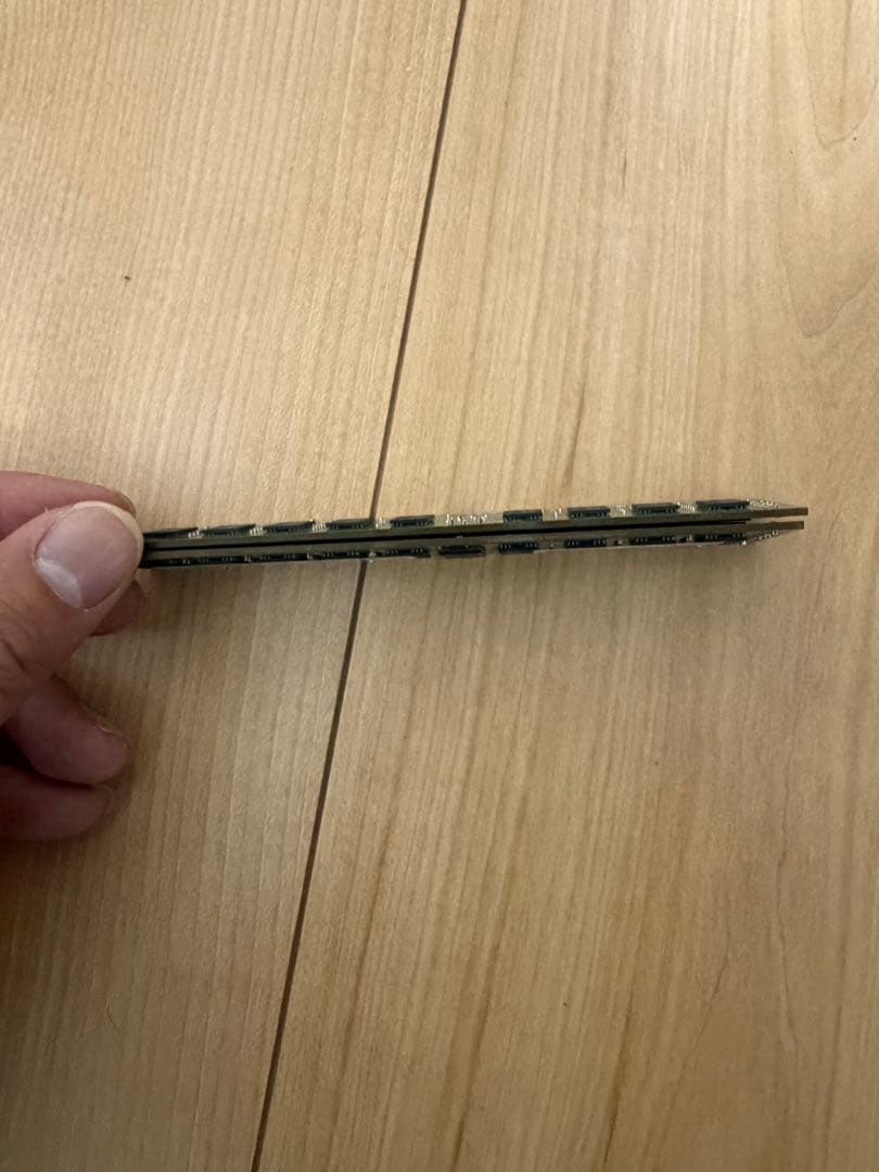 Samsung製 8GB ×2枚（合計16GB） ・DDR4 / PC4