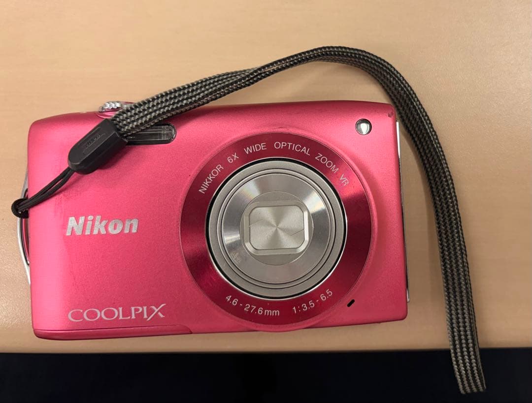 Nikon COOLPIX S3300 ピンク　美品 充電器等付属