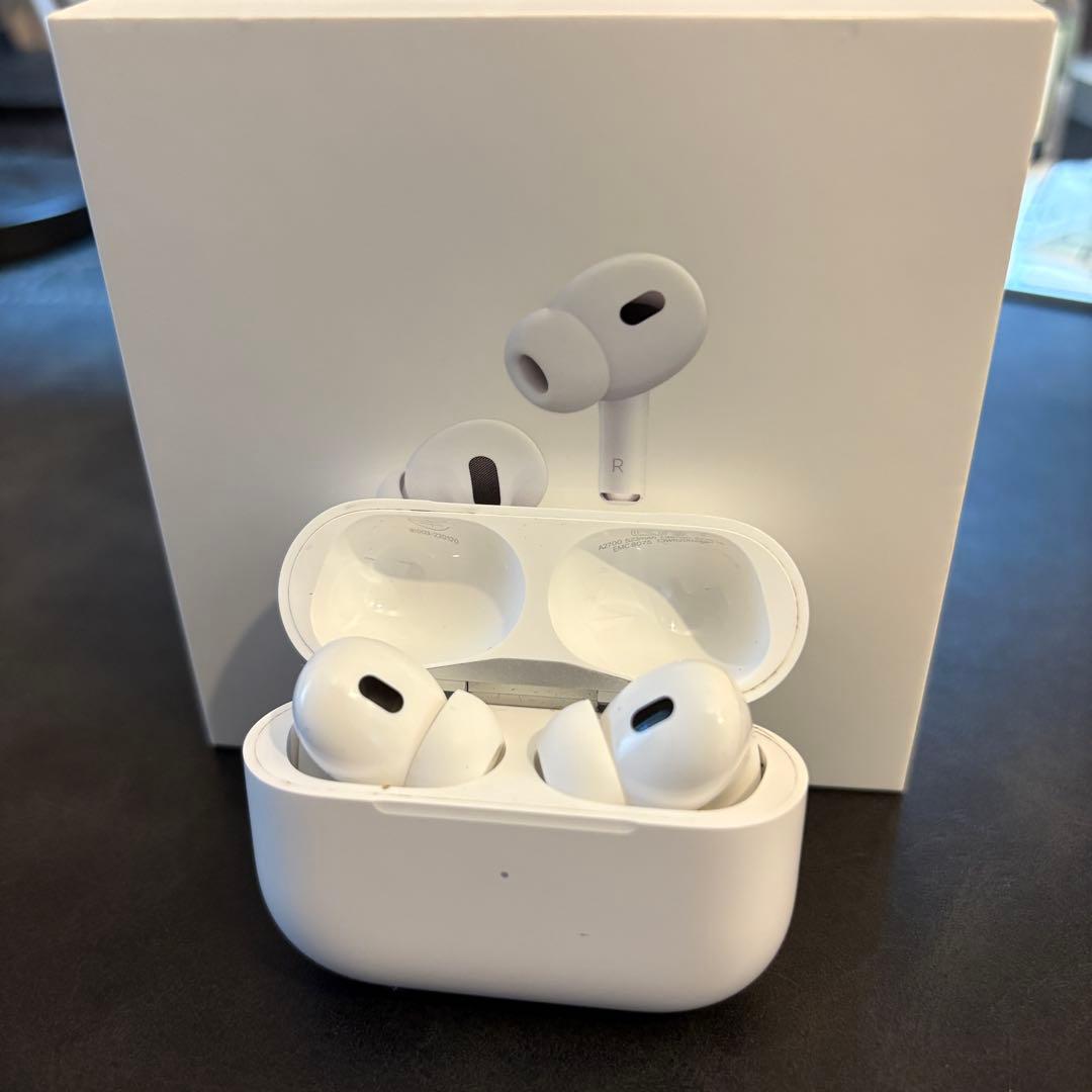 【総額6万】AirPods Pro2 本体+belkin充電器+レザーケース付き