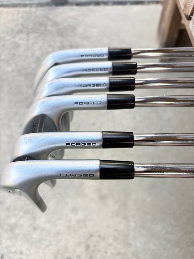 土日限定価格　テーラーメイド P790 アイアン5I〜Pw6本セット