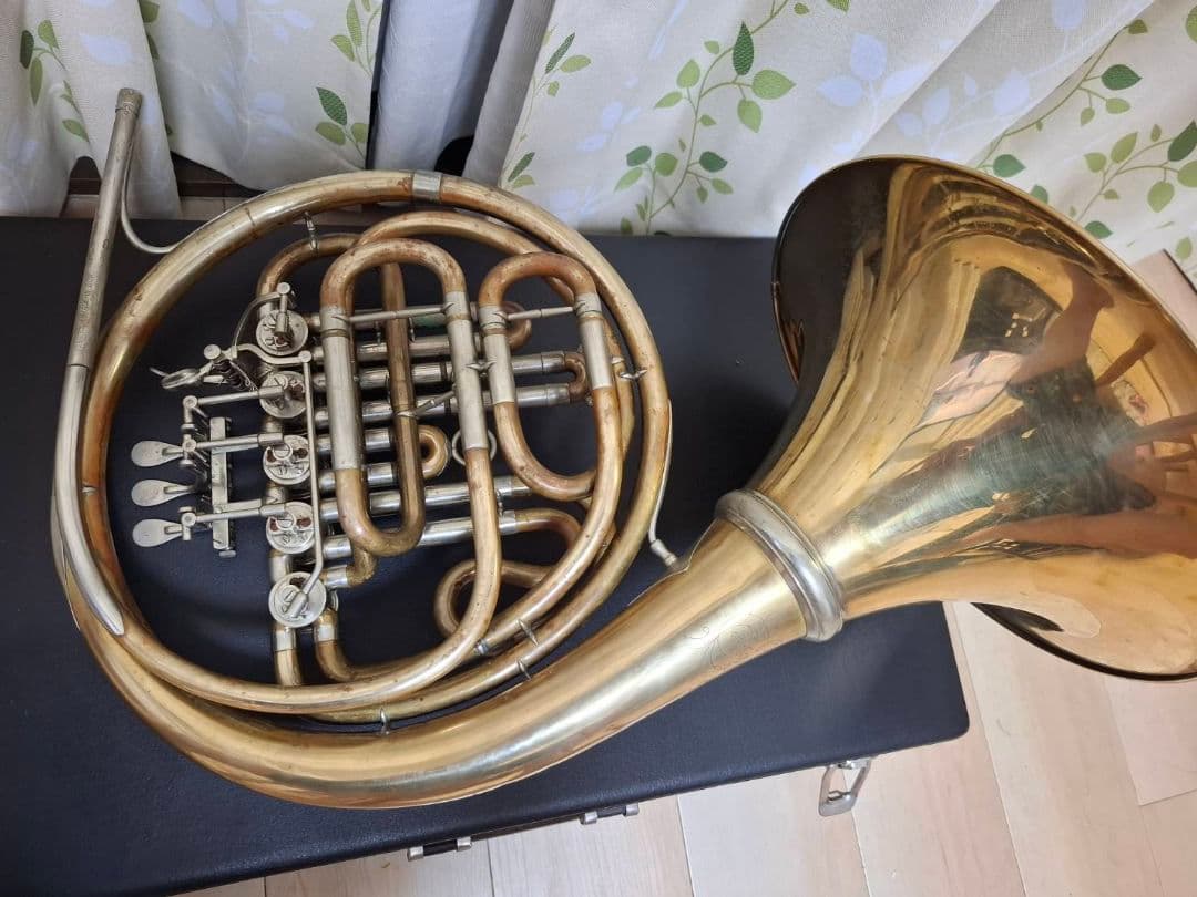 日暮要　ハンスホイヤー　B♭シングルホルン5ロータリー　Fナチュラル管付き