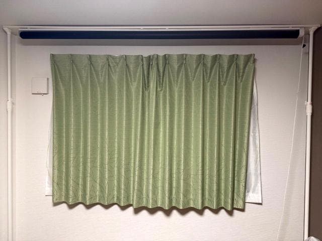 ★送料無料「電動スクリーン80インチ16：9 ホワイトマット」※輸送箱有・開封品