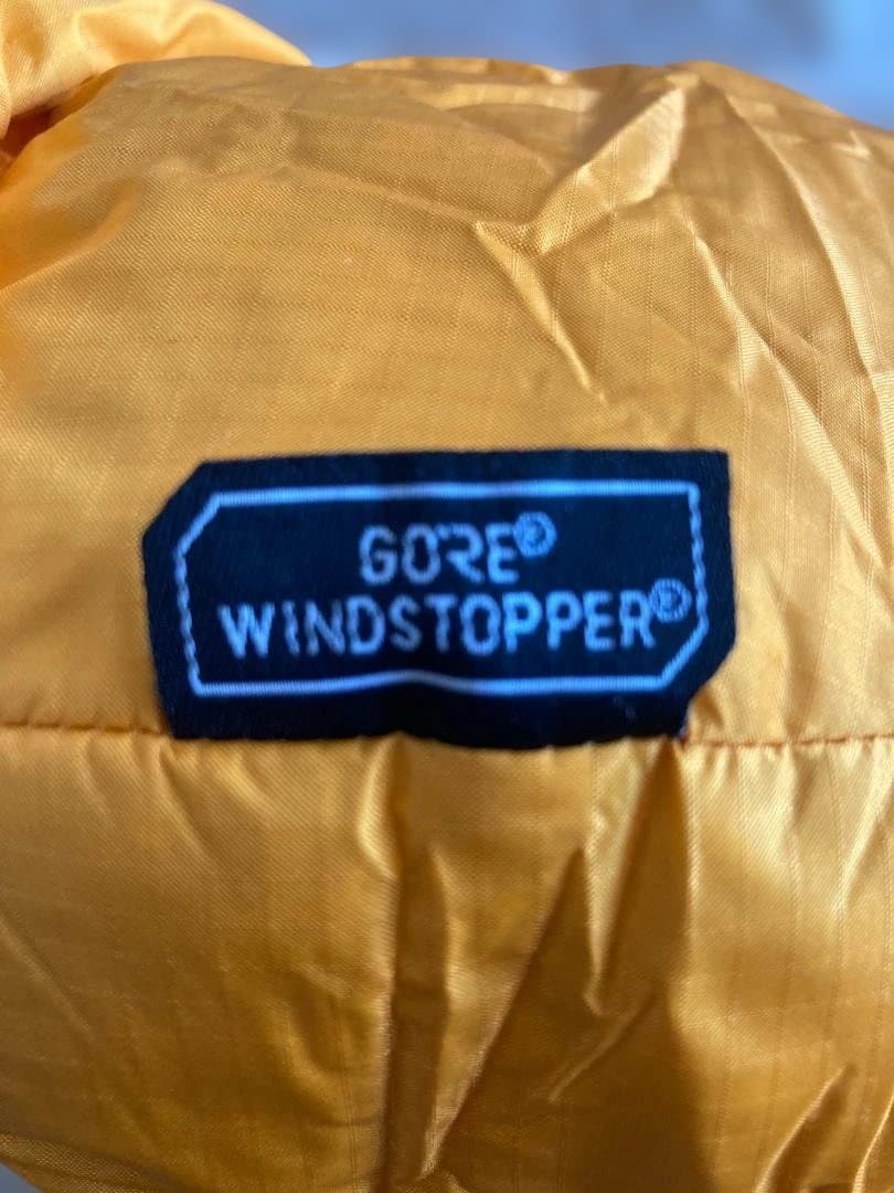 大*ん様 mont-bell イエロー　ダウンミトングローブ　ウィンドストッパー