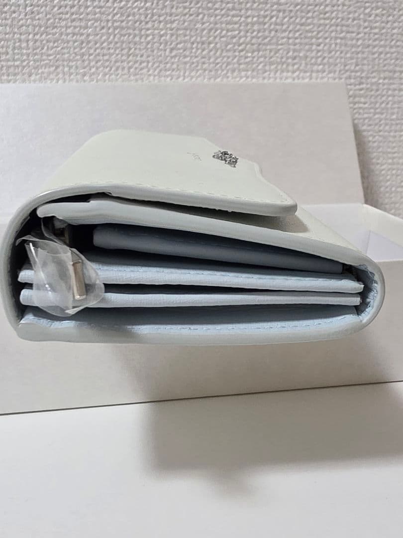【未使用/値下げ中】4°C Luria　長財布　サックス