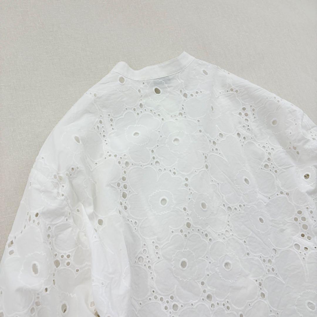 マリメッコ シャツワンピース バンドカラー ウニッコ レース ブロード刺繍 比翼
