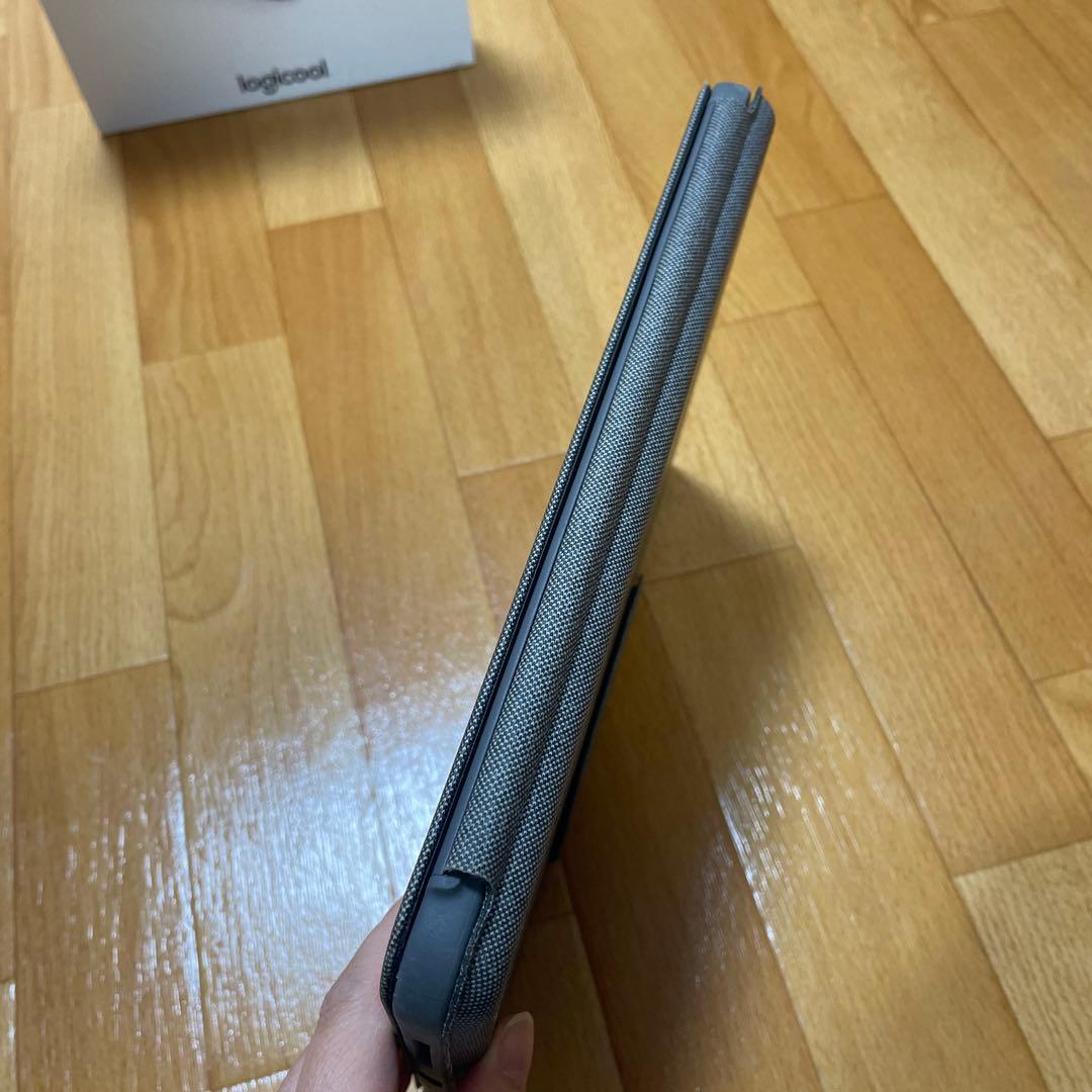Logicool Folio Touch iPad Air ケース