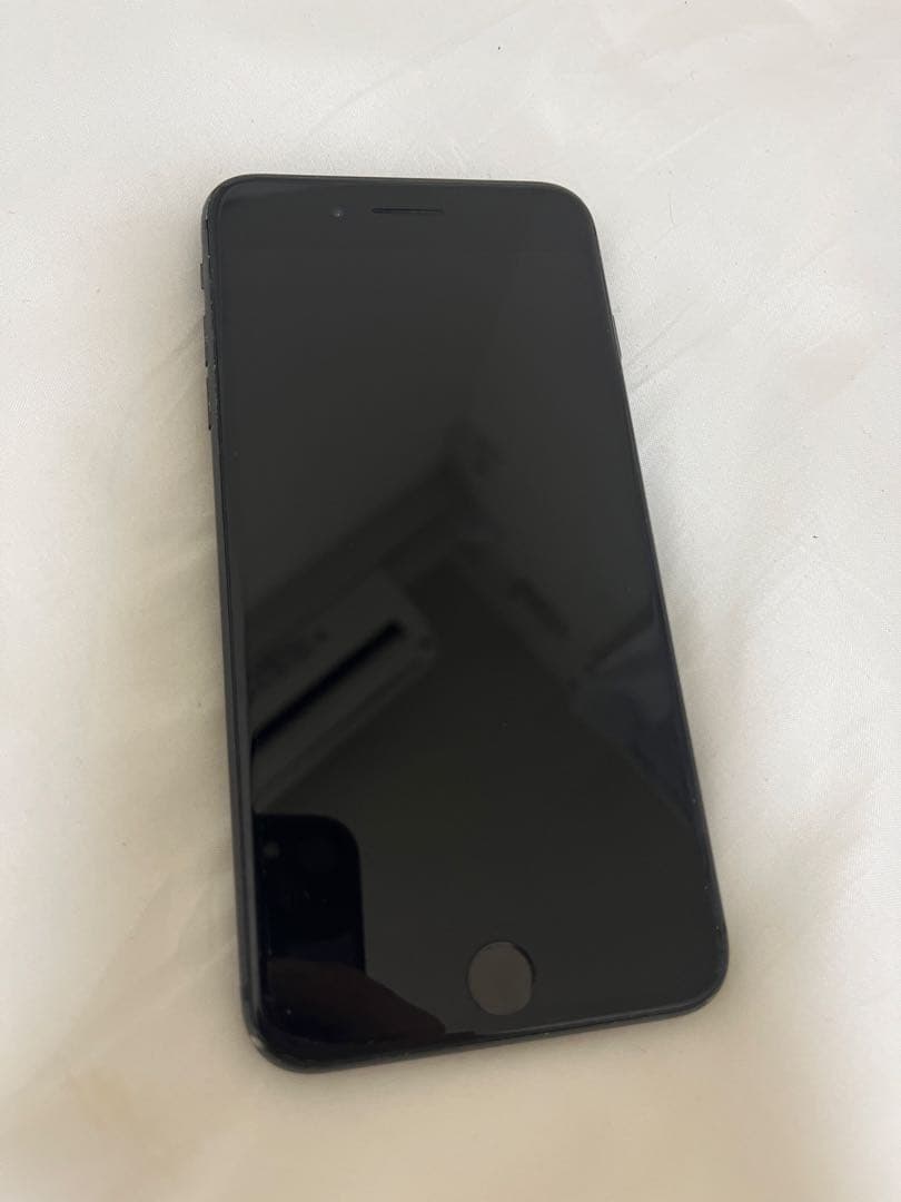 iPhone8 plus ブラック