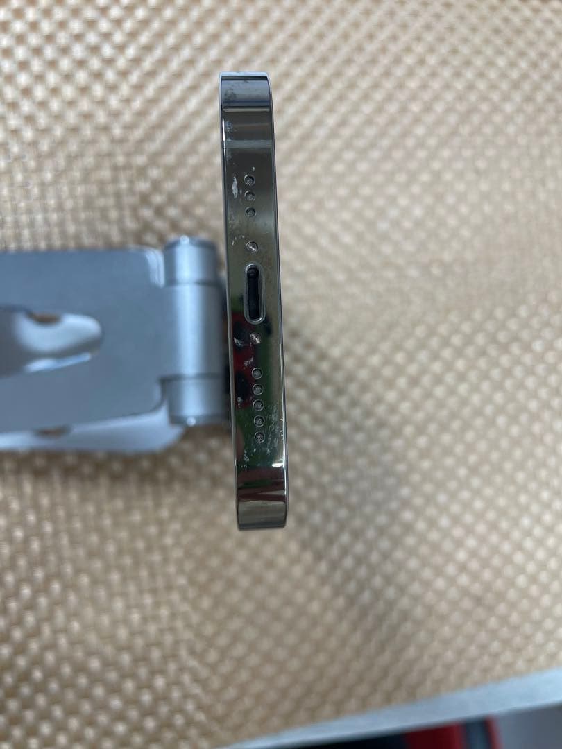 iPhone 13 Pro 256 GB ゴールドSIMフリー【6798】