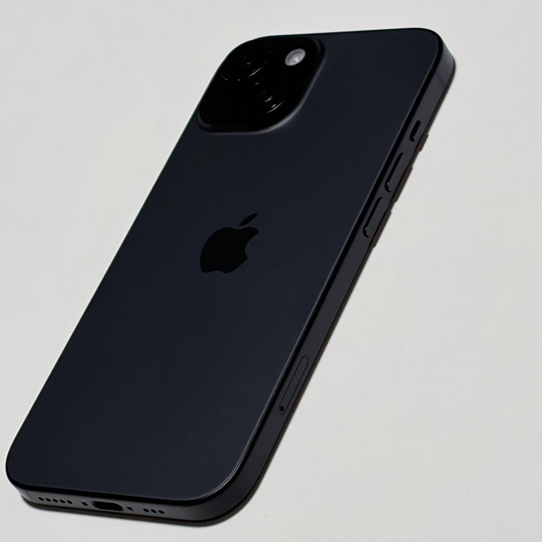 Apple iPhone15 ブラック 256GB simフリー