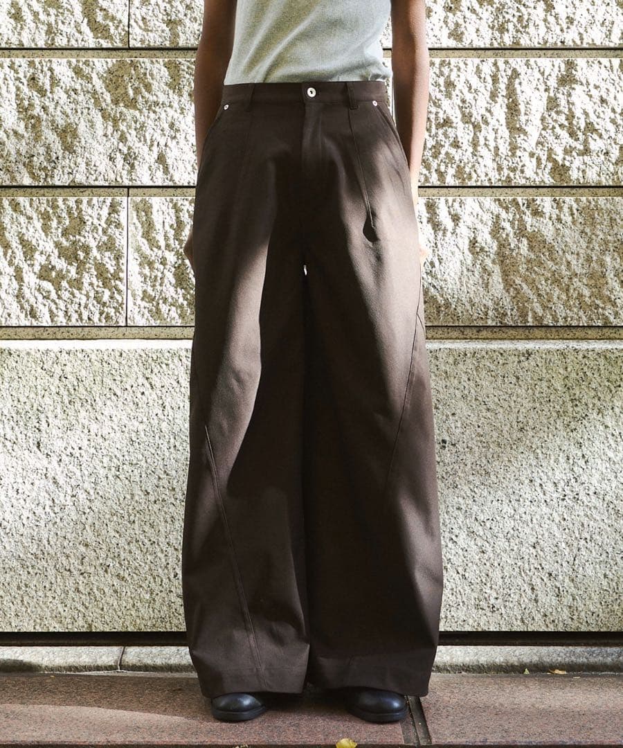 パンツ Camphor wood baggy polyester slacks