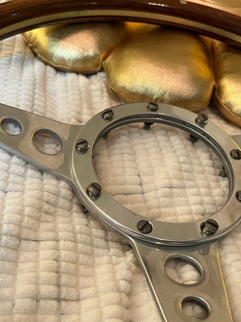 MOTO-LITA モトリタ 木製ステアリング 化粧リング、ビス付き