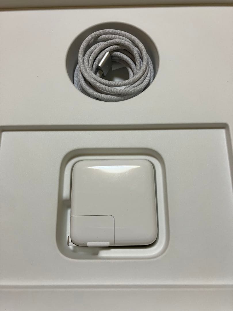 Apple MacBook Air 13インチ（2025年モデル）