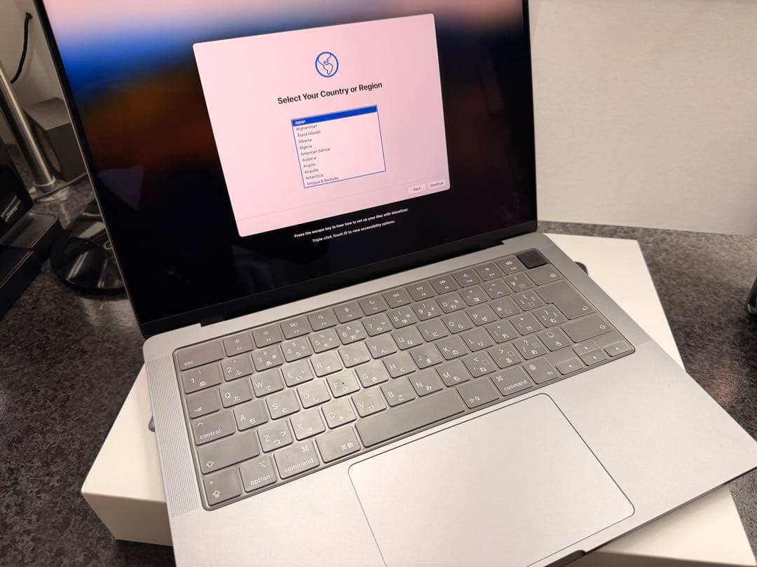 MacBookPro M3 14in 8GB 512 bat100% 充3回超美