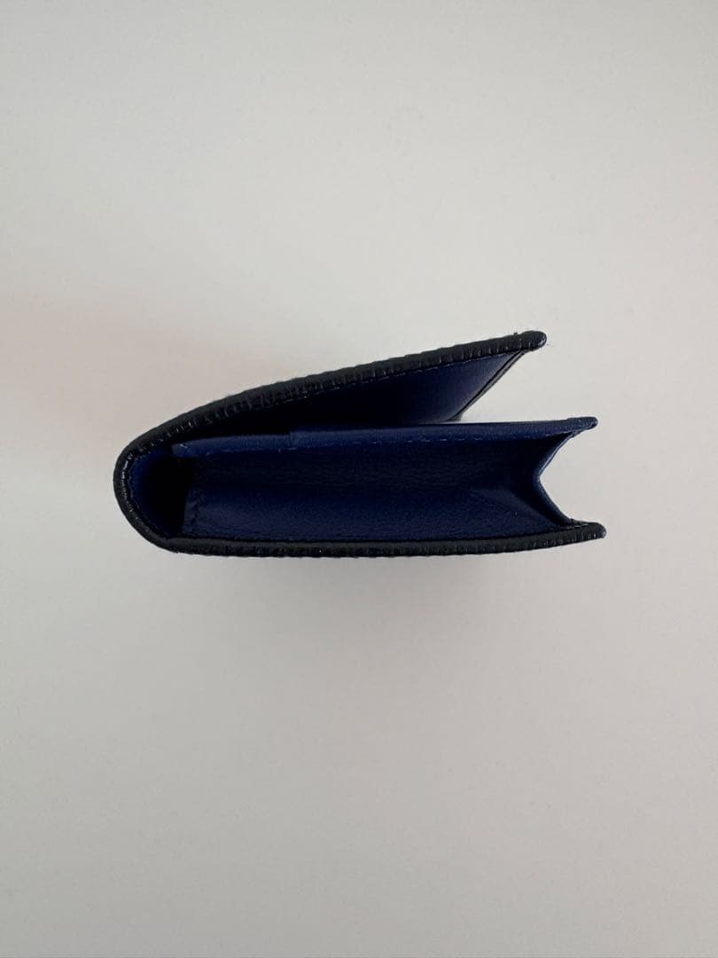 【サルヴァトーレ・フェラガモ]】名刺入れ