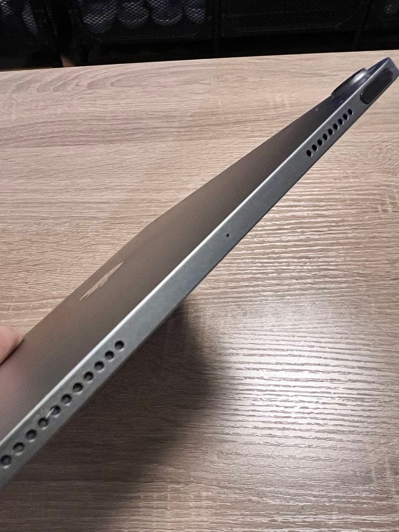 【値下】 iPad Air 第5世代 M1 64GB MM9C3J/A
