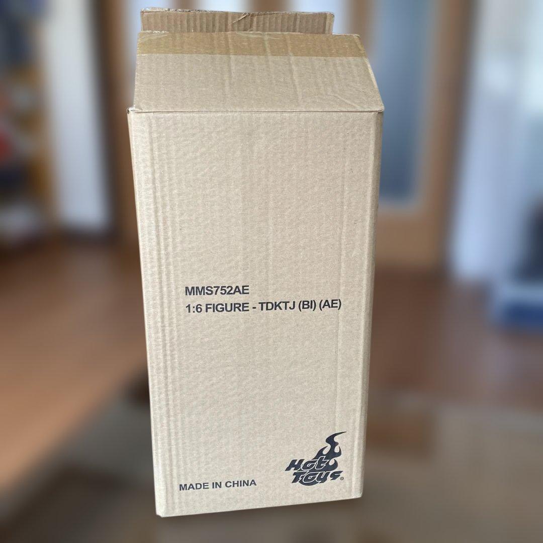 ホットトイズ ダークナイトジョーカー(インポスター版)