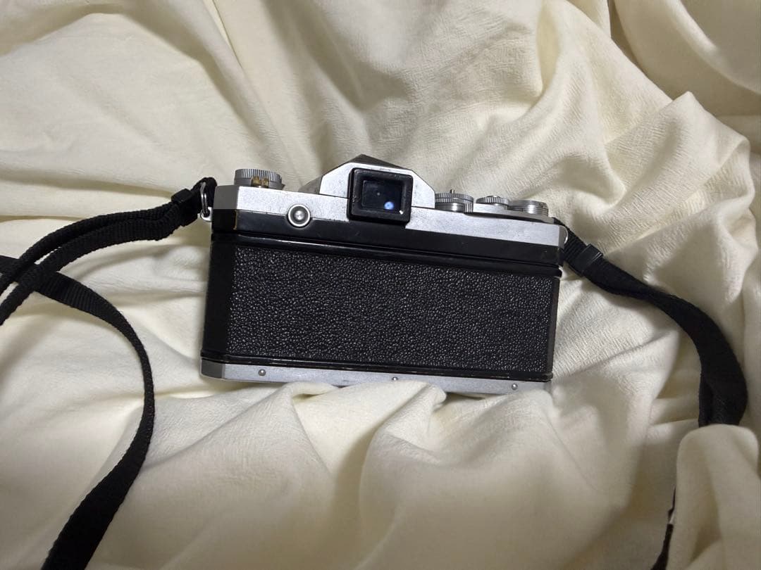 Nikon F フィルムカメラ 57mmレンズ付き