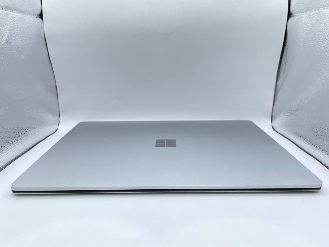Surface Laptop 5 ( i5 / 8GB / 512GB )中古品